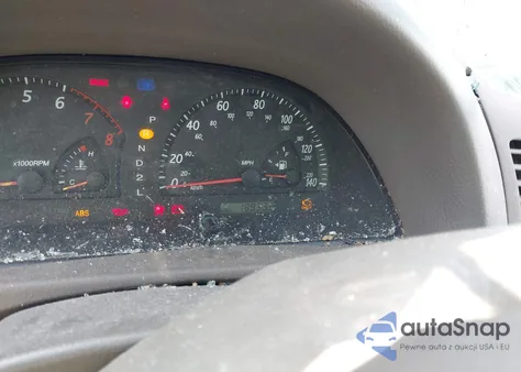 2003 Toyota Camry Le z USA, uszkodzony, nr VIN JTDBE32K930195126